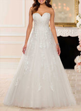 Chic A-line Strapless Sleeveless Tulle Lace Court Train Wedding Dresses Appliques Lace-Dbrbridal