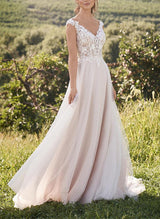 Chic A-line V-neck Short Sleeves Sweet Court Train Lace Tulle Wedding Dresses-Dbrbridal