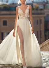 Chic A-line V-Neck Sleeveless Tulle Wedding Dresses Featuring Appliques Lace-Dbrbridal