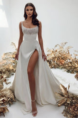 Chraming Square Sleeveless Bridal Gown with pearls-Dbrbridal