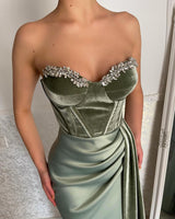 Classy Long Green Strapless Velvet Evening Party Gowns Long Slit Online-Dbrbridal