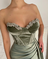 Classy Long Green Strapless Velvet Evening Party Gowns Long Slit Online-Dbrbridal