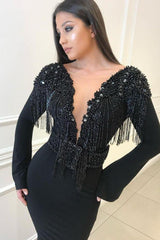 Deep Chic V-Neck Open Back Black Prom Dresses Fit and Flare Chic Long Sleevess Beads Tassels Evening Gown-Dbrbridal