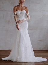 Elegant Sweetheart Mermaid Fitted Lace Tulle Wedding Dress Appliques Lace Sweep Train-Dbrbridal
