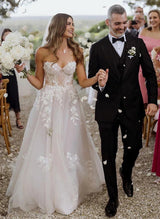 Elegant Sweetheart Retro style Tulle Wedding Dresses Appliques Lace-Dbrbridal