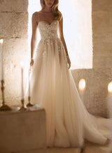 Elegant Sweetheart Sleeveless Summer Beach Resort Boho Garden Wedding Dress Sweep Train in Tulle-Dbrbridal