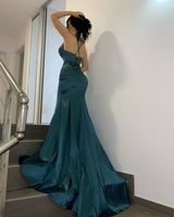 Fabulous Dark Green V-neck Prom Dresses Long Mermaid-Dbrbridal