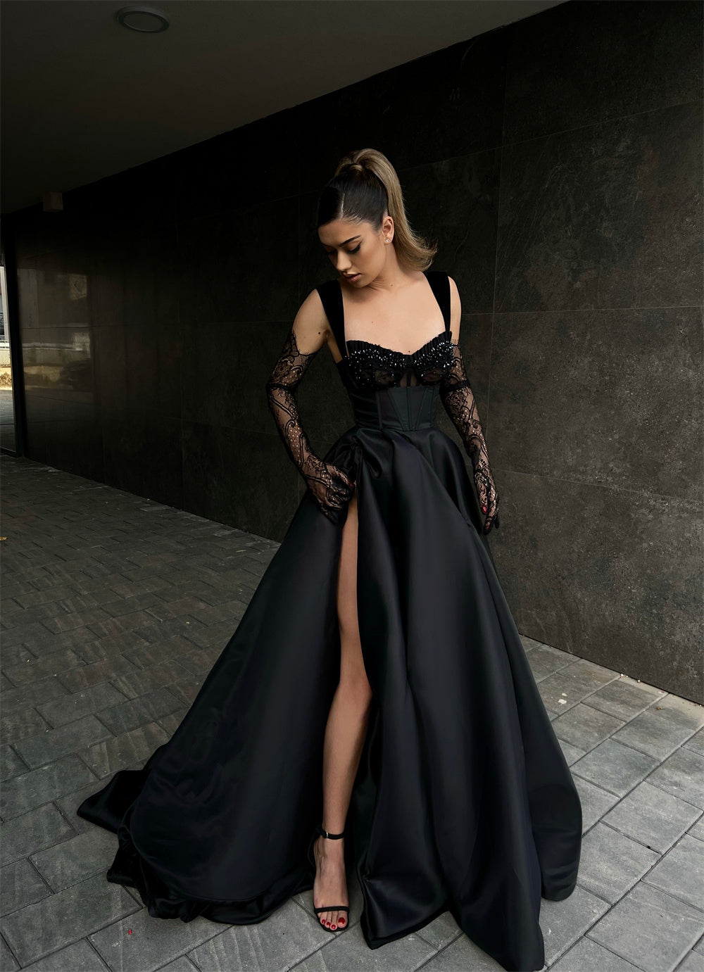 Glamorous Long Black Lace Sleeveless Evening Party Gowns Long Slit Onl – Dbrbridal