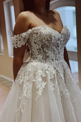 Gorgeous Off the Shoulder Strapless A-Line Lace Tulle Wedding Dresses-Dbrbridal
