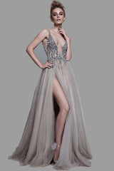 Gorgeous V-Neck Sleeveless Tulle Evening Dress With Appliques-Dbrbridal