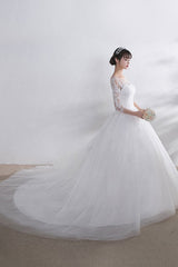 Ivory Wedding Dress Lace Applique Illusion Sweetheart Sexy Backless Half Sleeve A-line Chapel Train Bridal Dress-Dbrbridal