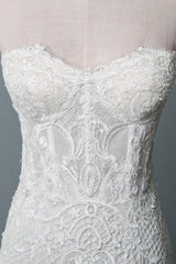 Lace Wedding Dress Mermaid Sweetheart Strapless Sleeveless Long With Train Bridal Gowns-Dbrbridal