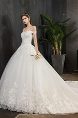 Lace Wedding Dresses Ivory Lace Applique Off The Shoulder Short Sleeve Princess Bridal Gown With Train-Dbrbridal