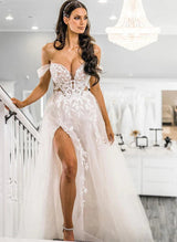 Off-the-Shoulder Chic A-line Tulle Wedding Dresses Lace Appliques-Dbrbridal