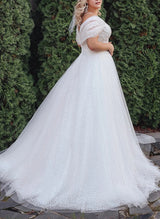 Plus Size Chic A-line Elegant Sweetheart Sleeveless Sweep Train Lace Wedding Dresses-Dbrbridal
