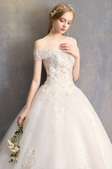 Princess Ball Gown Wedding Dresses Off The Shoulder Ivory Lace Beaded Long Bridal Dress-Dbrbridal