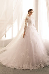 Princess Bateau Neck Wedding Dresses Elegant Long Sleeve Lace Tulle Bridal Gowns-Dbrbridal