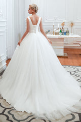 Princess Wedding Dress Ball Gown Chic V-Neck Sleeveless Court Train Bridal Gowns-Dbrbridal