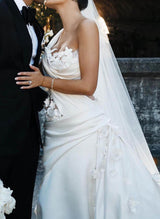 Retro style One Shoulder Flowers Wedding Dresses Ruffles-Dbrbridal