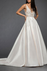 Retro Wedding Dress Chic V-Neck Sleeveless A-line Lace Satin Bridal Gowns With Train-Dbrbridal