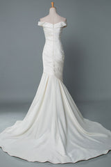 Retro Wedding Dress Mermaid Off The Shoulder Sleeveless Pleated Satin Fabric With Train Traditional Dresses For Bride-Dbrbridal