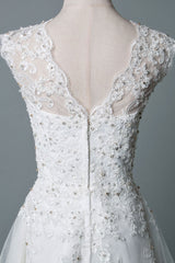 Retro Wedding Dress Tea Length Jewel Neck Sleeveless A-line Tulle Short Bridal Dress Exclusive-Dbrbridal