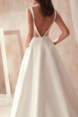 Retro Wedding Dresses A-line Chic V-Neck Sleeveless Long Pleat Bridal Gowns With Train-Dbrbridal
