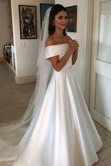 Retro Wedding Dresses Off The Shoulder Short Sleeve A-line Satin Traditional Bridal Gowns With Sweep Train-Dbrbridal