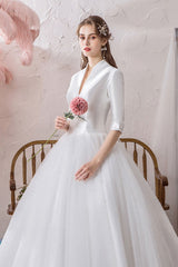 Retro Wedding Dresses Princess High Collar Half Sleeve Long Tulle Traditional Bridal Gowns-Dbrbridal
