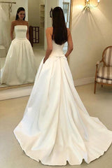 Retro Wedding Dresses Satin Strapless A-line Long Elegant Bridal Gown With Train-Dbrbridal