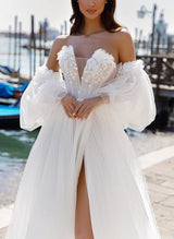 Short Sleeves Chic A-line Elegant Sweetheart Wedding Dress Sweep Train Tulle Appliques Lace-Dbrbridal