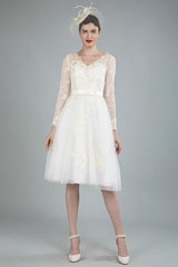 Short Wedding Dress Tulle Knee Length Chic V-Neck Long Sleeves A-line Bridal Gowns Exclusive-Dbrbridal