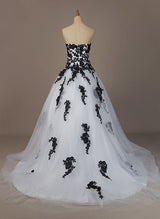 Strapless Sleeveless Tulle Lace Court Train Wedding Dress Appliques Lace-Dbrbridal