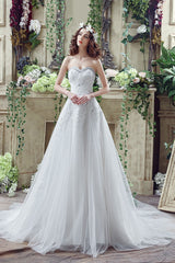 Tulle Wedding Dress Lace Beading Bridal Gown Strapless Sweetheart Chapel Train A-Line Sexy Backless Bridal Dress-Dbrbridal