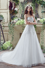 Tulle Wedding Dress Lace Beading Bridal Gown Strapless Sweetheart Chapel Train A-Line Sexy Backless Bridal Dress-Dbrbridal