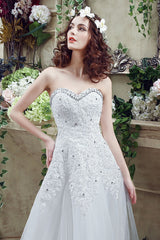 Tulle Wedding Dress Lace Beading Bridal Gown Strapless Sweetheart Chapel Train A-Line Sexy Backless Bridal Dress-Dbrbridal