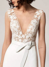 V-Neck Chic A-line Sleeveless Lace Wedding Dress Sweep Train-Dbrbridal