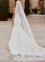 V-Neck Sleeveless Mermaid Fitted Wedding Dresses Sweep Train-Dbrbridal