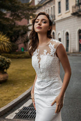 Wedding Bridal Gowns Jewel Neck Sleeveless Buttons Court Train Bridal Gowns Exclusive-Dbrbridal
