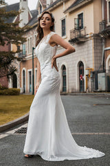 Wedding Bridal Gowns Jewel Neck Sleeveless Buttons Court Train Bridal Gowns Exclusive-Dbrbridal