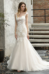 Wedding Dress Jewel Neck Sleeveless Lace Bridal Mermaid Dress With Train-Dbrbridal