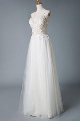 Wedding Dresses A-line Chic V-Neck Sleeveless Straps Beaded Long Polka Dot Tulle Bridal Gowns-Dbrbridal