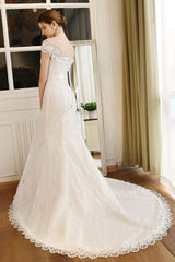 Wedding Dresses Mermaid Ivory Lace Off The Shoulder Bridal Gown Chains Beaded Ribbon Bow Sash Slim Fit Bridal Dress With Train-Dbrbridal