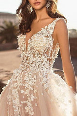 Wedding Dresses Tulle Deep V-Neck A-line Sleeveless Multilayer Tulle Lace Applique Elegant Bridal Gowns With Train-Dbrbridal
