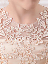 White Jewel Neck Lace Half Sleeves Silhouette Bows Short Princess Dress Kids Social Party Dresses-Dbrbridal