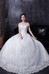 White Wedding Dresses Lace Off Shoulder Short Sleeve Lace Applique Long Bridal Dress-Dbrbridal
