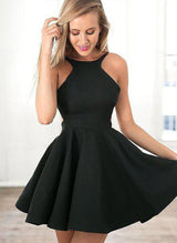A-Line/Princess Scoop Neck Satin Short/Mini Homecoming Dresses With Ruffle