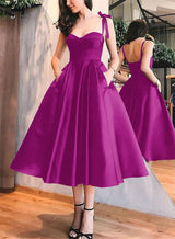 A-Line Satin Sweetheart Homecoming Dresses With Pockets