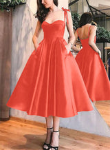 A-Line Satin Sweetheart Homecoming Dresses With Pockets
