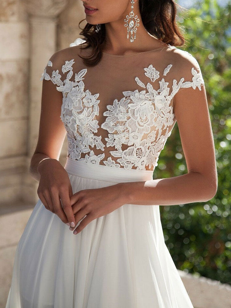 Beach Wedding Dress A-line Chic V-Neck Sleeveless Split Lace Appliqued Boho Bridal Gowns With Sweep Train